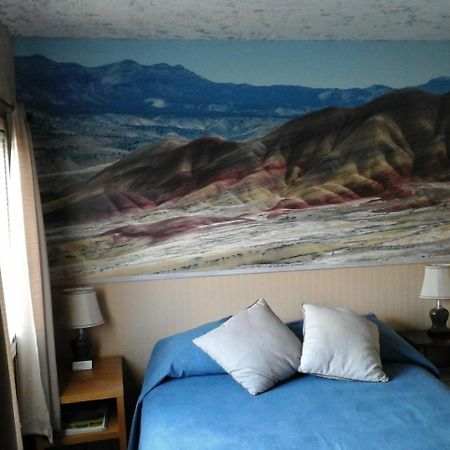 River Bend Motel Llc Spray Kültér fotó